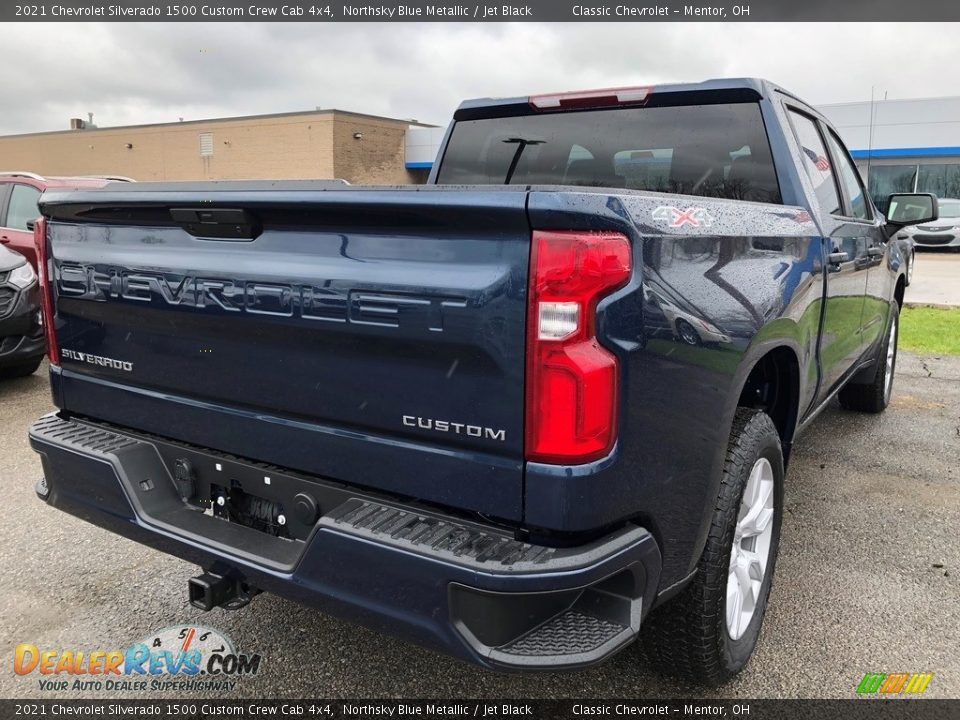 2021 Chevrolet Silverado 1500 Custom Crew Cab 4x4 Northsky Blue Metallic / Jet Black Photo #3