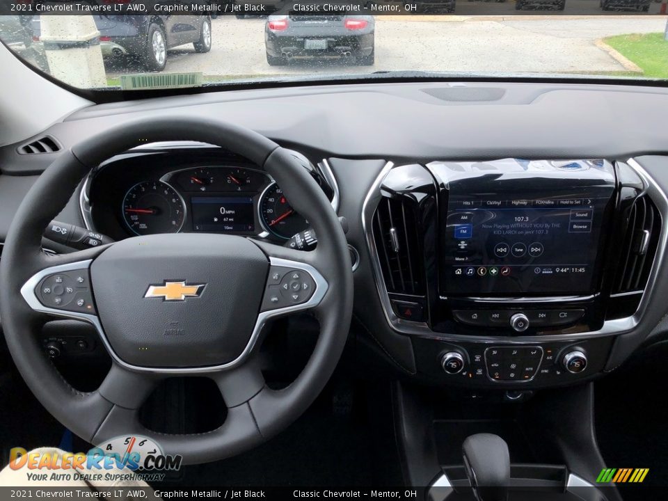 2021 Chevrolet Traverse LT AWD Graphite Metallic / Jet Black Photo #7