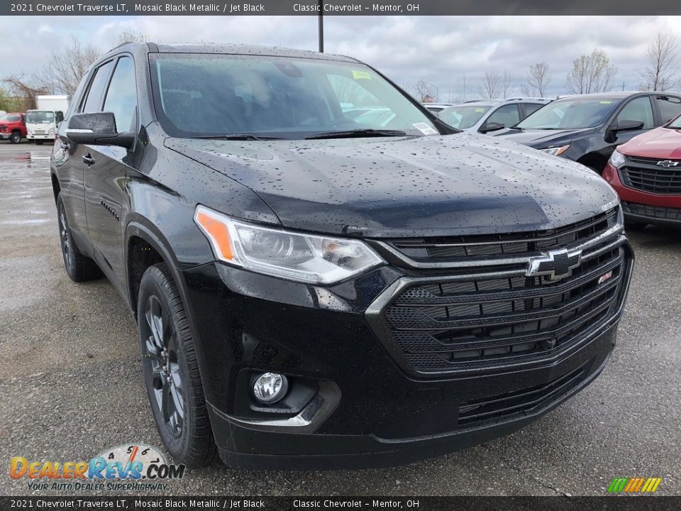 2021 Chevrolet Traverse LT Mosaic Black Metallic / Jet Black Photo #2