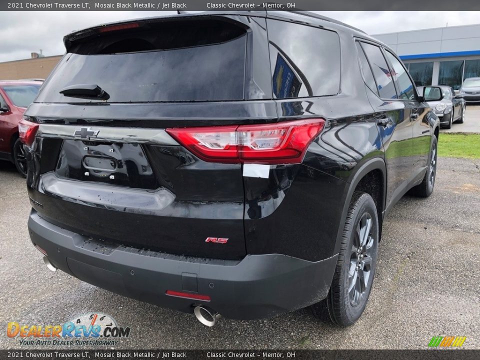 2021 Chevrolet Traverse LT Mosaic Black Metallic / Jet Black Photo #3