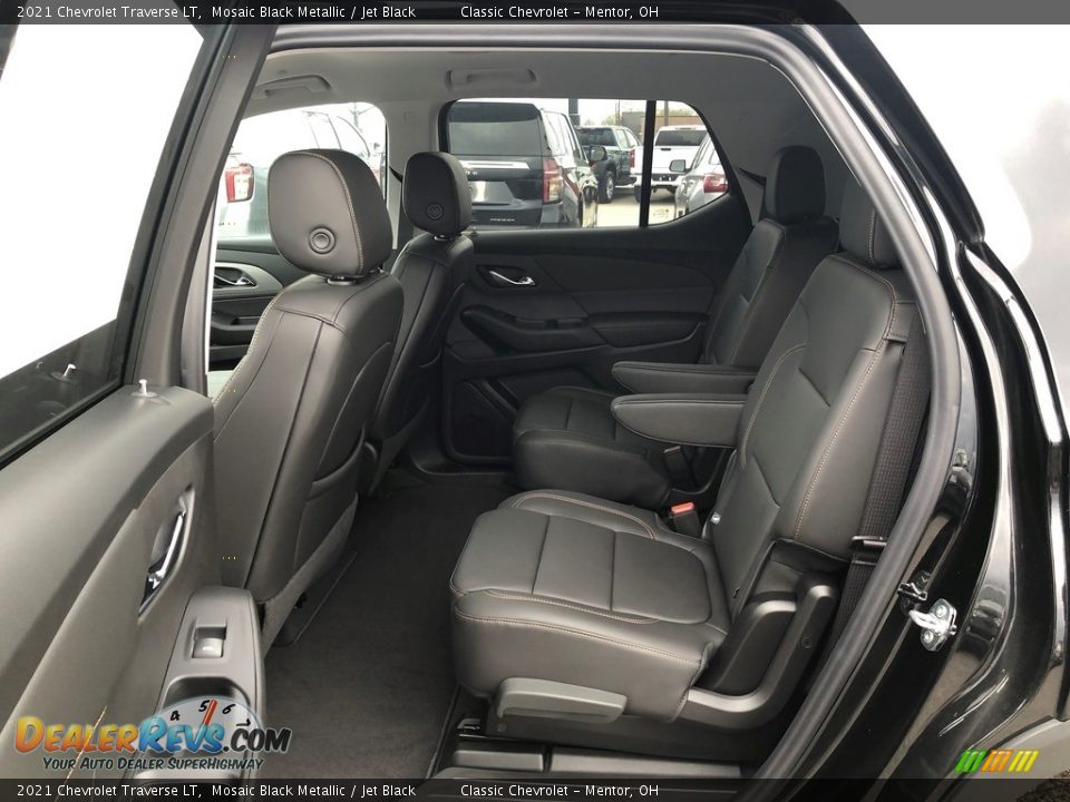 2021 Chevrolet Traverse LT Mosaic Black Metallic / Jet Black Photo #9