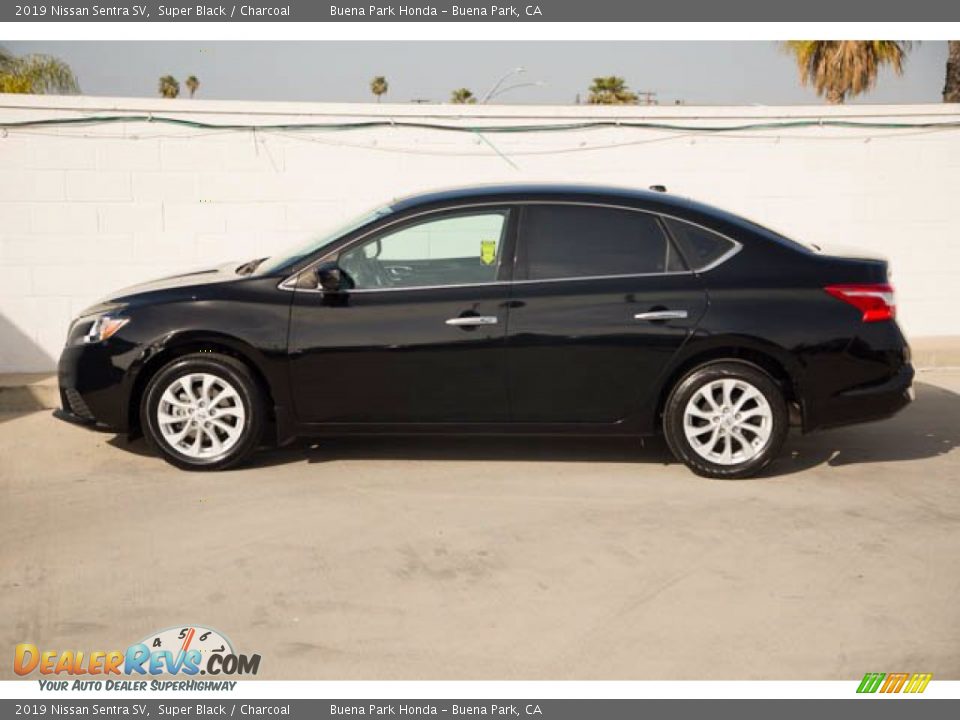 2019 Nissan Sentra SV Super Black / Charcoal Photo #10