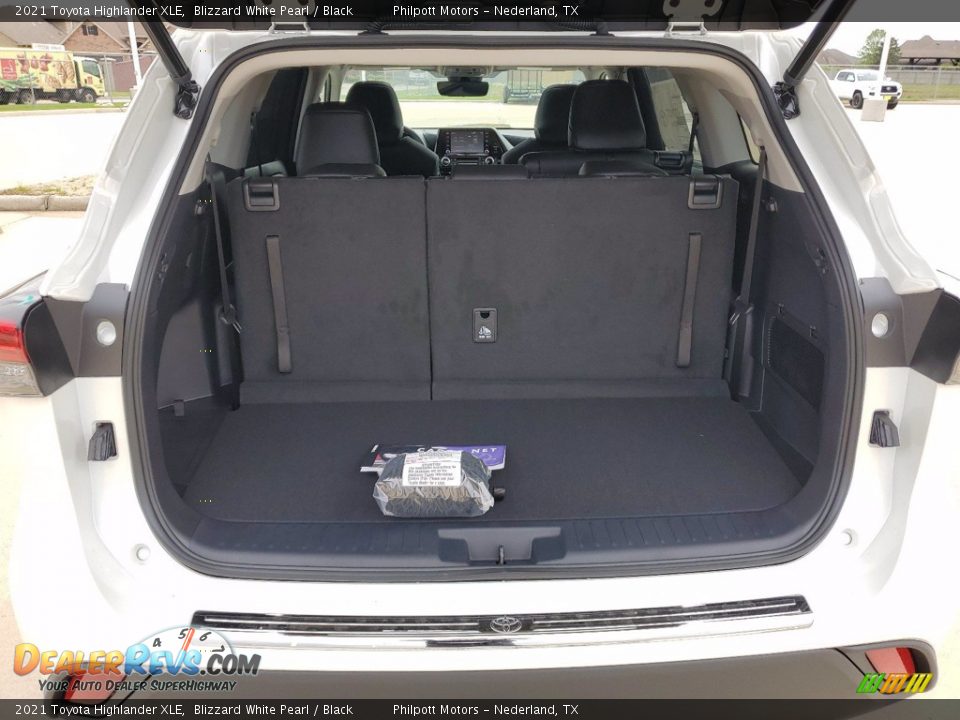 2021 Toyota Highlander XLE Blizzard White Pearl / Black Photo #23