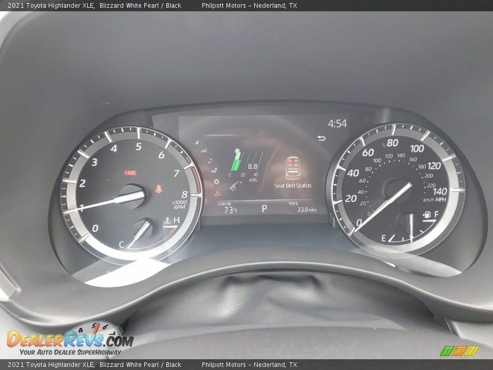 2021 Toyota Highlander XLE Blizzard White Pearl / Black Photo #26