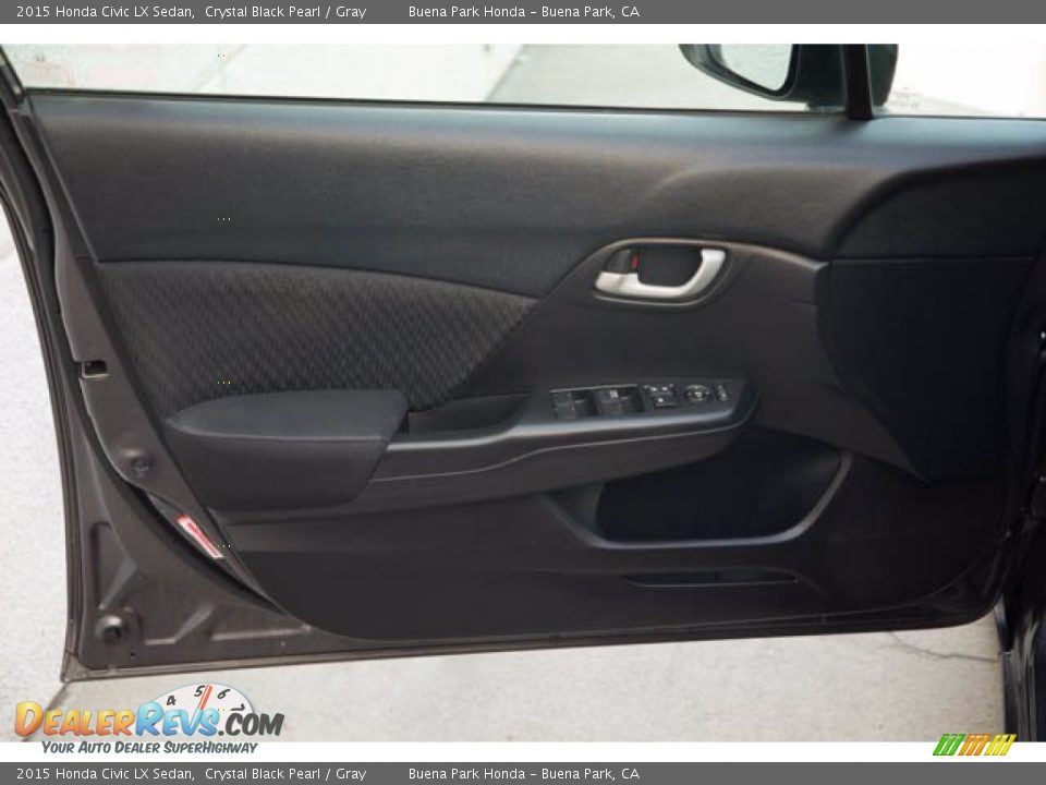 2015 Honda Civic LX Sedan Crystal Black Pearl / Gray Photo #26