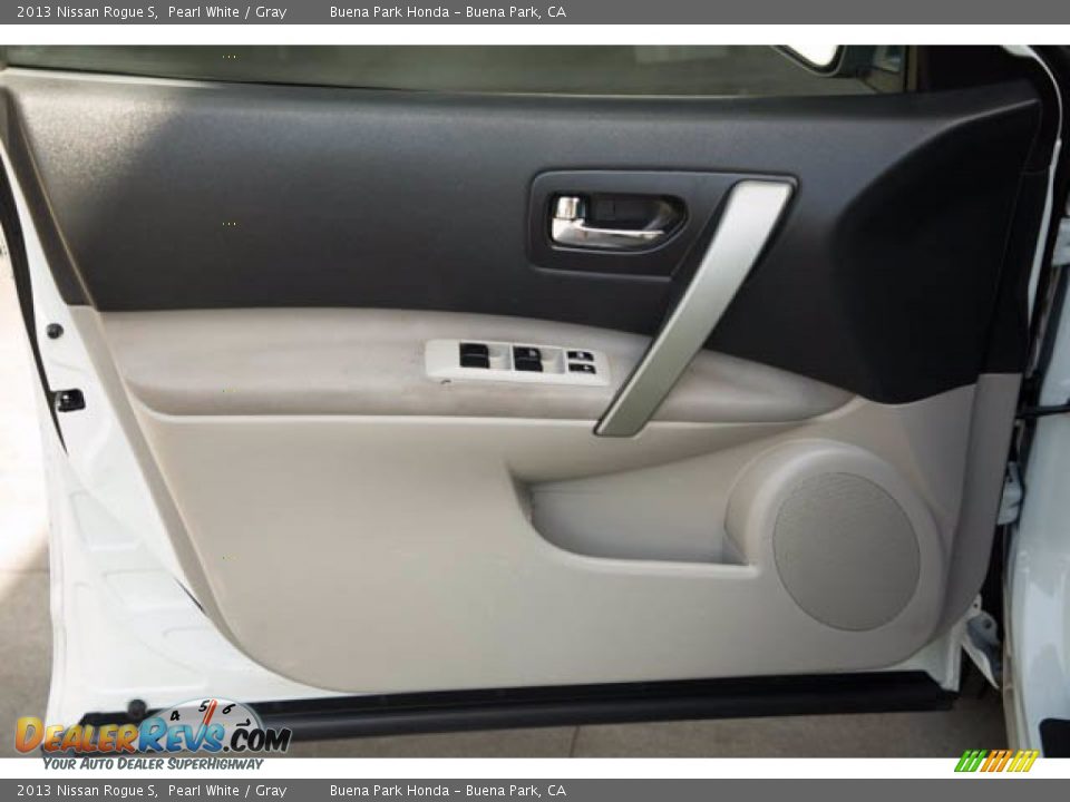 2013 Nissan Rogue S Pearl White / Gray Photo #24