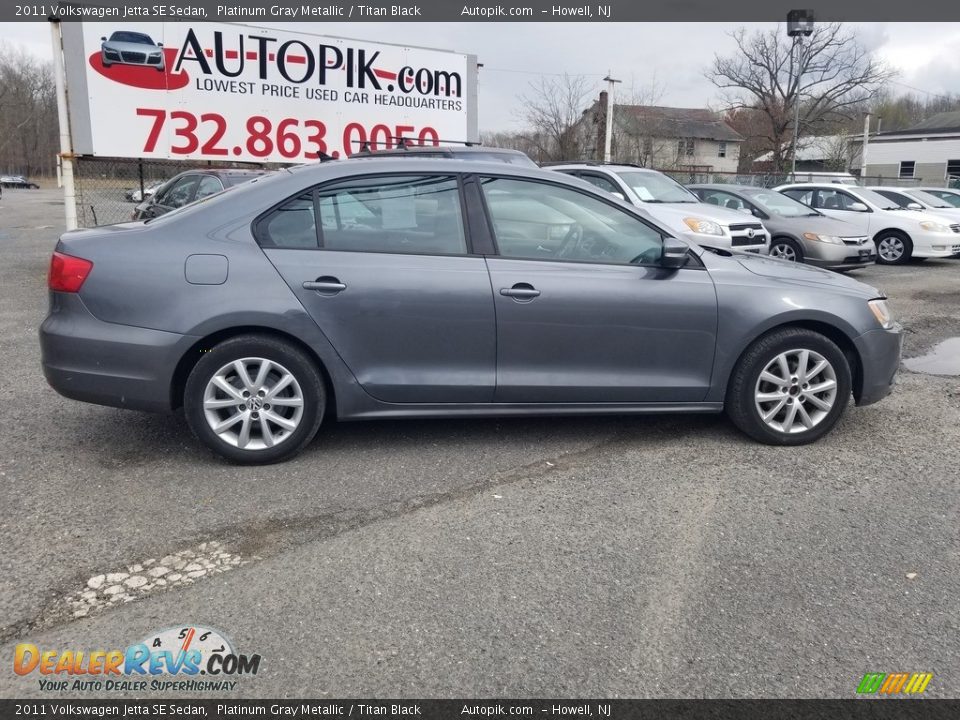 2011 Volkswagen Jetta SE Sedan Platinum Gray Metallic / Titan Black Photo #2