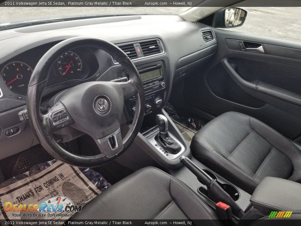 2011 Volkswagen Jetta SE Sedan Platinum Gray Metallic / Titan Black Photo #14