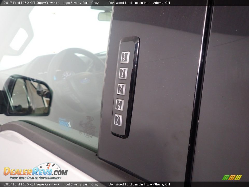 2017 Ford F150 XLT SuperCrew 4x4 Ingot Silver / Earth Gray Photo #18