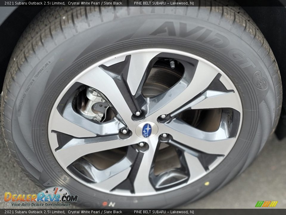 2021 Subaru Outback 2.5i Limited Crystal White Pearl / Slate Black Photo #28