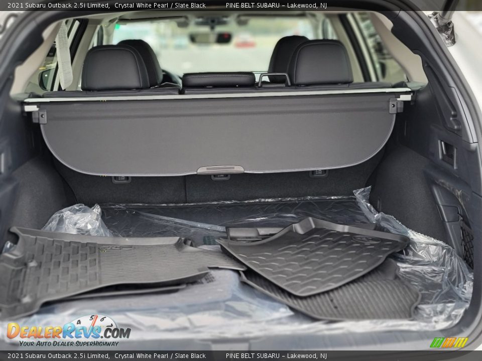 2021 Subaru Outback 2.5i Limited Crystal White Pearl / Slate Black Photo #30