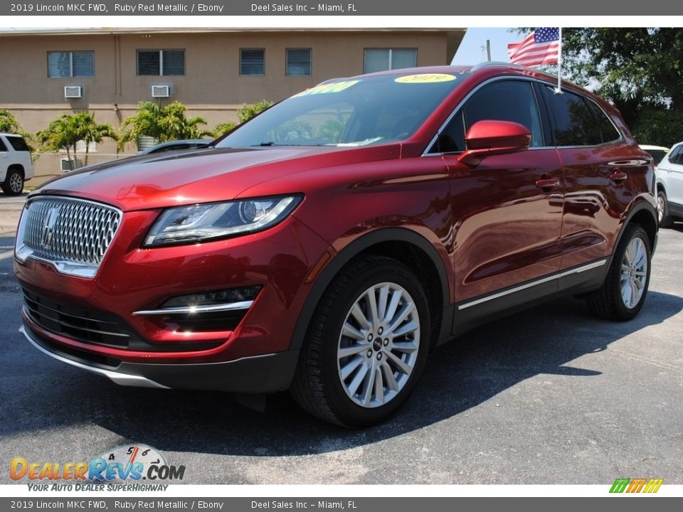 2019 Lincoln MKC FWD Ruby Red Metallic / Ebony Photo #5