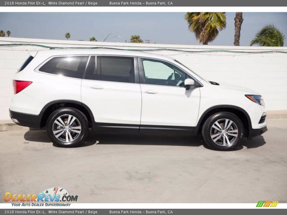 White Diamond Pearl 2018 Honda Pilot EX-L Photo #12