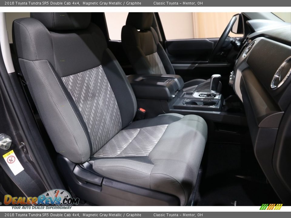 2018 Toyota Tundra SR5 Double Cab 4x4 Magnetic Gray Metallic / Graphite Photo #13