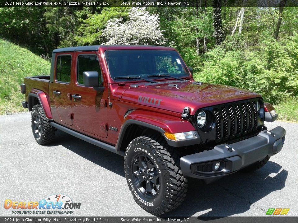 2021 Jeep Gladiator Willys 4x4 Snazzberry Pearl / Black Photo #4