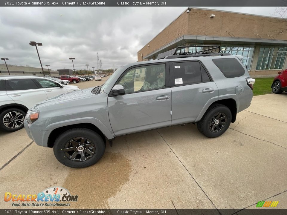 2021 Toyota 4Runner SR5 4x4 Cement / Black/Graphite Photo #1