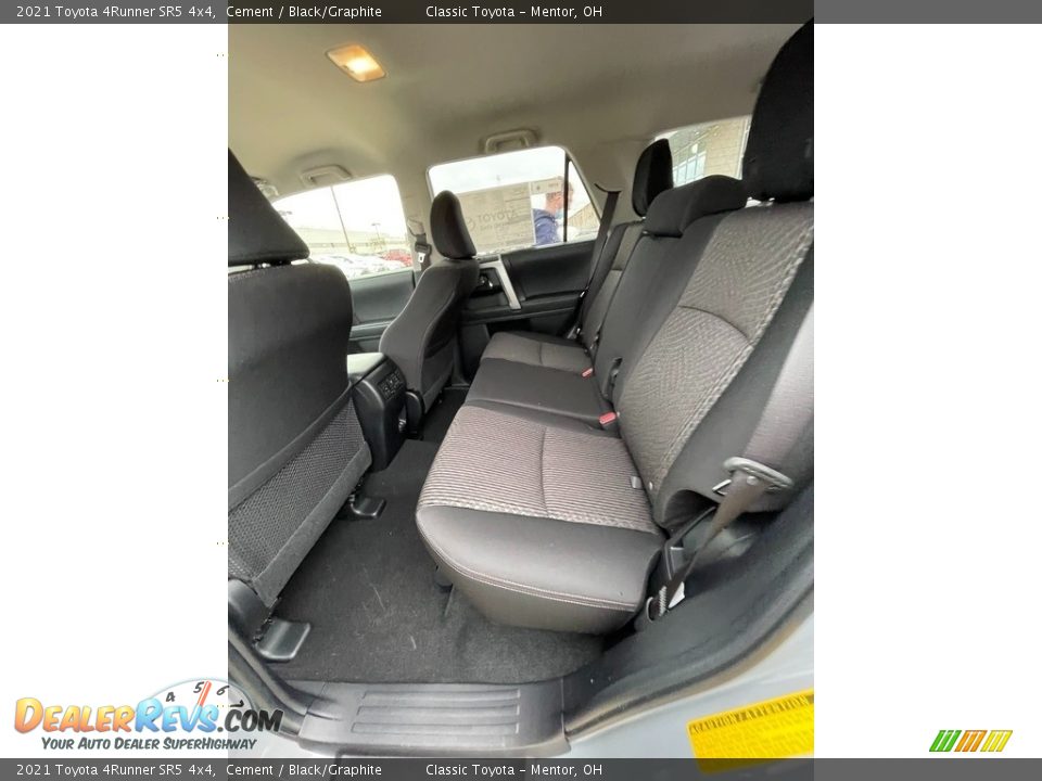 2021 Toyota 4Runner SR5 4x4 Cement / Black/Graphite Photo #3
