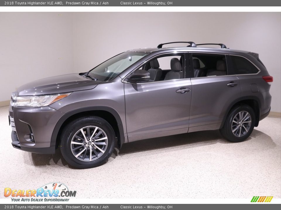 2018 Toyota Highlander XLE AWD Predawn Gray Mica / Ash Photo #3