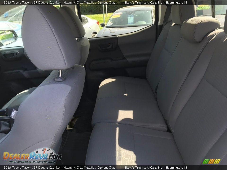 2019 Toyota Tacoma SR Double Cab 4x4 Magnetic Gray Metallic / Cement Gray Photo #32