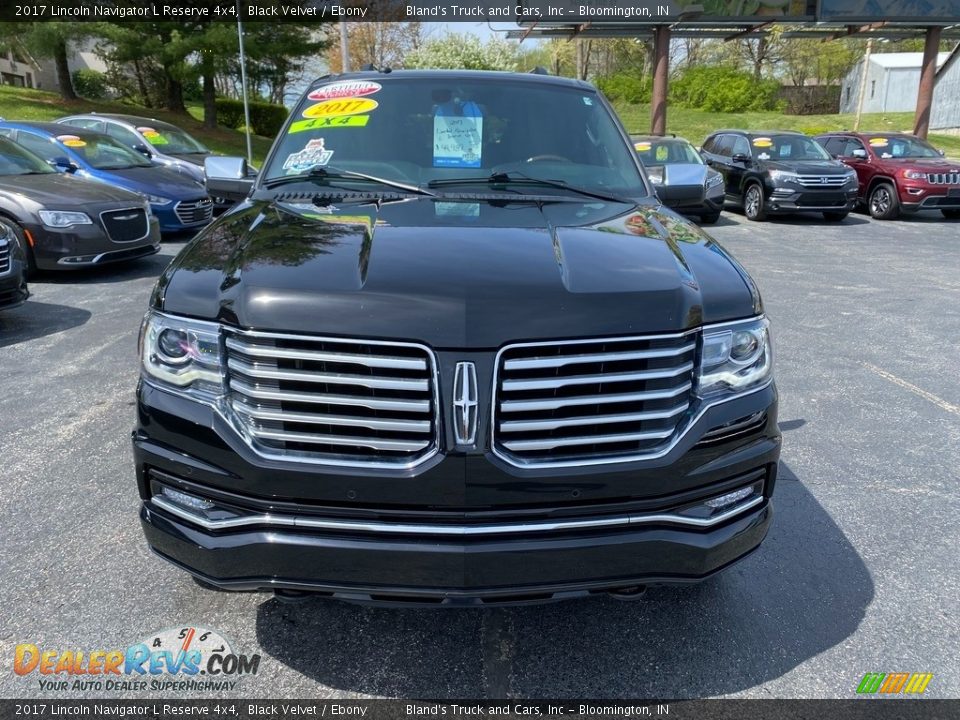 2017 Lincoln Navigator L Reserve 4x4 Black Velvet / Ebony Photo #3