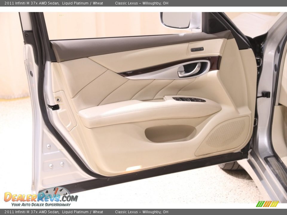 2011 Infiniti M 37x AWD Sedan Liquid Platinum / Wheat Photo #4