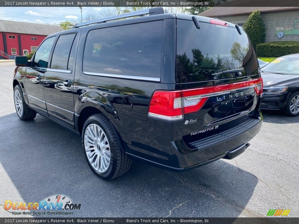 2017 Lincoln Navigator L Reserve 4x4 Black Velvet / Ebony Photo #8