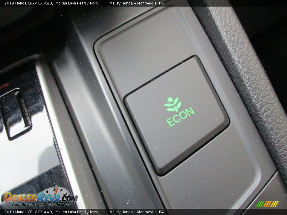 2019 Honda CR-V EX AWD Molten Lava Pearl / Ivory Photo #18