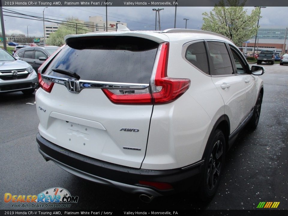 2019 Honda CR-V Touring AWD Platinum White Pearl / Ivory Photo #5