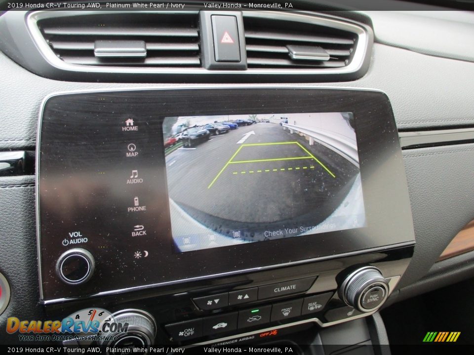 2019 Honda CR-V Touring AWD Platinum White Pearl / Ivory Photo #16