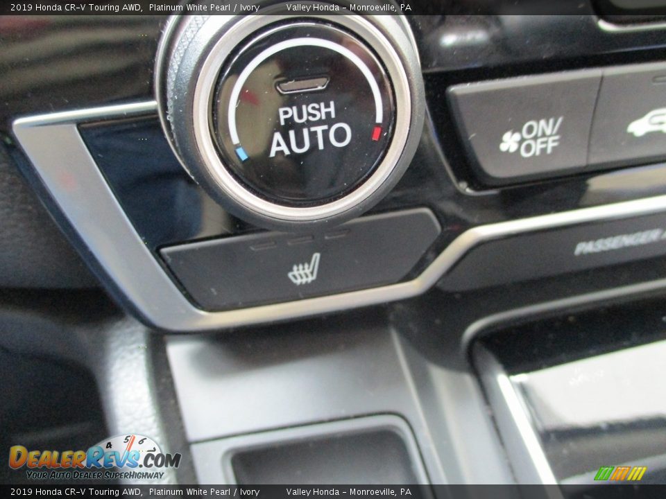 2019 Honda CR-V Touring AWD Platinum White Pearl / Ivory Photo #18