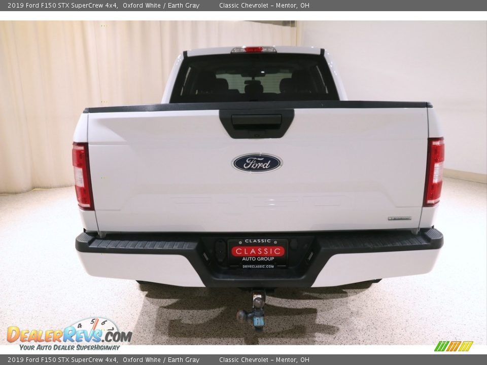 2019 Ford F150 STX SuperCrew 4x4 Oxford White / Earth Gray Photo #16