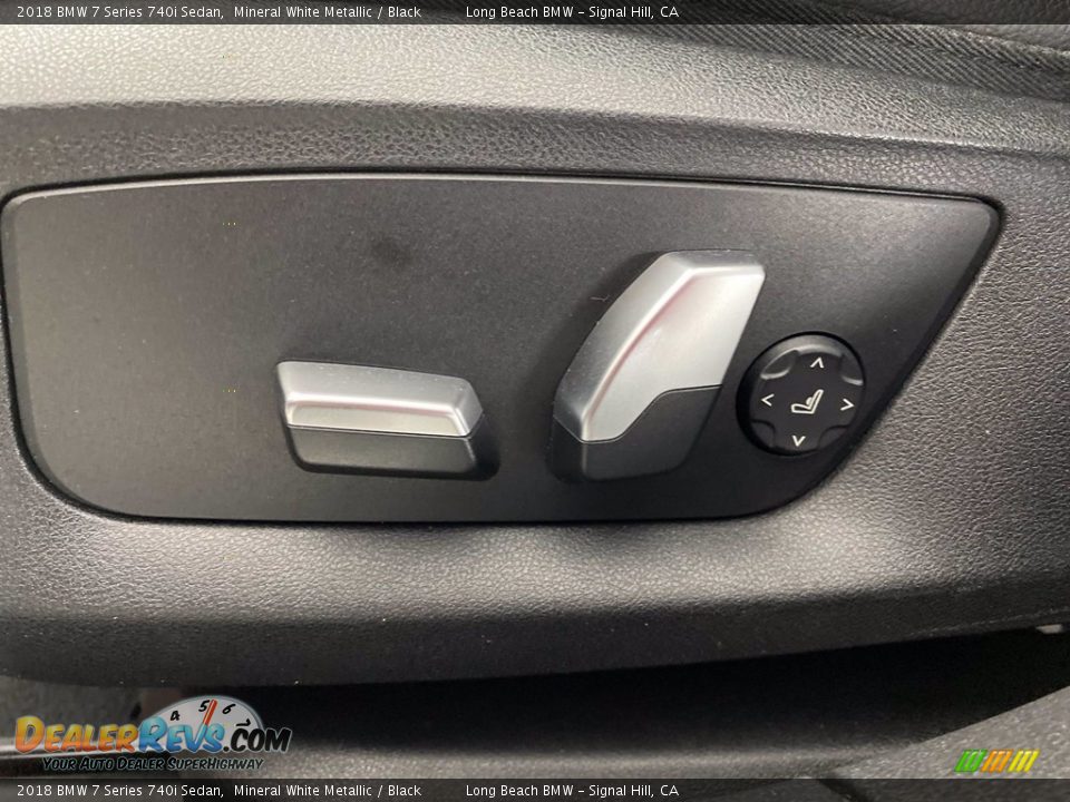 2018 BMW 7 Series 740i Sedan Mineral White Metallic / Black Photo #14