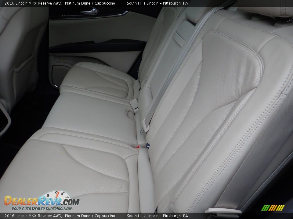 Rear Seat of 2016 Lincoln MKX Reserve AWD Photo #16