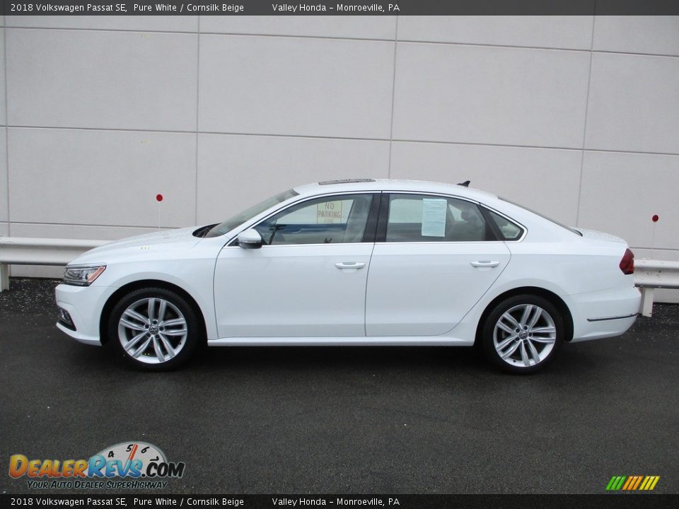 2018 Volkswagen Passat SE Pure White / Cornsilk Beige Photo #2