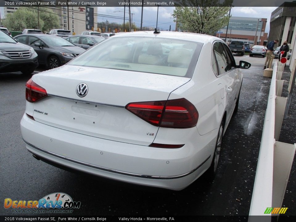 2018 Volkswagen Passat SE Pure White / Cornsilk Beige Photo #5