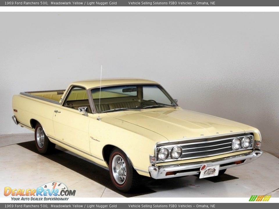 Front 3/4 View of 1969 Ford Ranchero 500 Photo #1