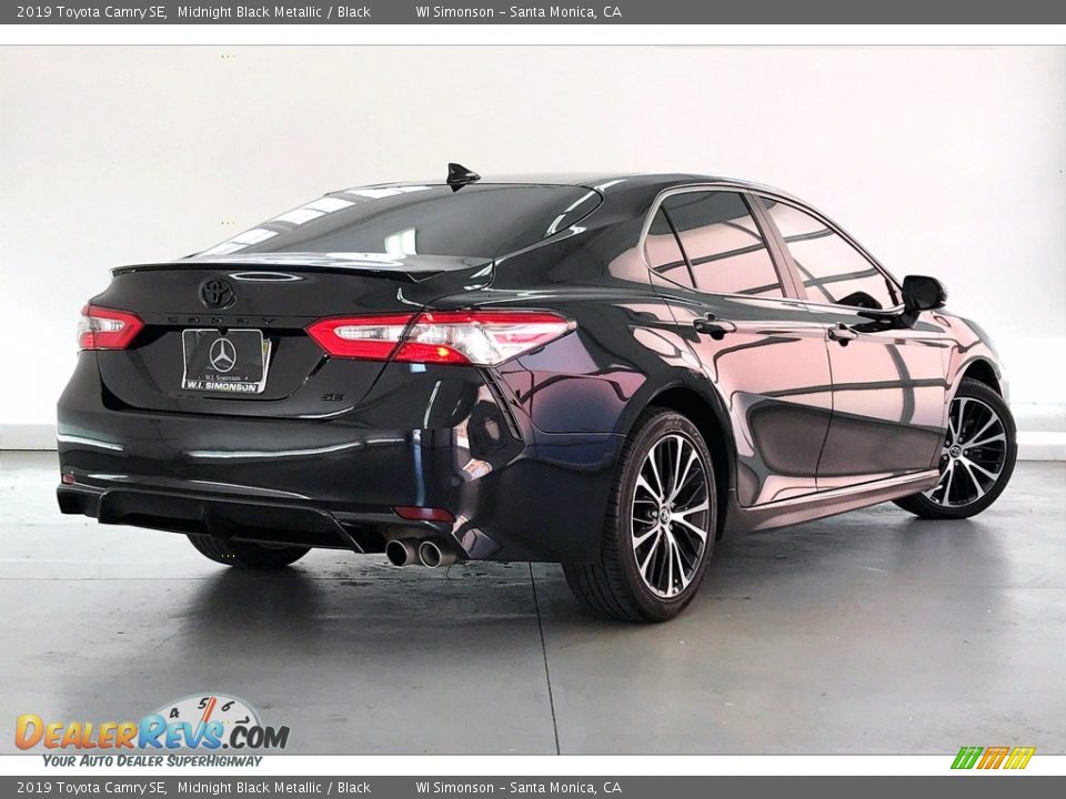 2019 Toyota Camry SE Midnight Black Metallic / Black Photo #13