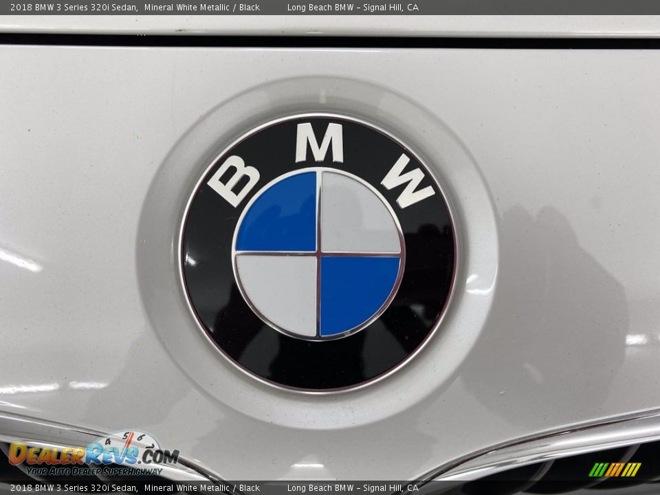 2018 BMW 3 Series 320i Sedan Mineral White Metallic / Black Photo #8