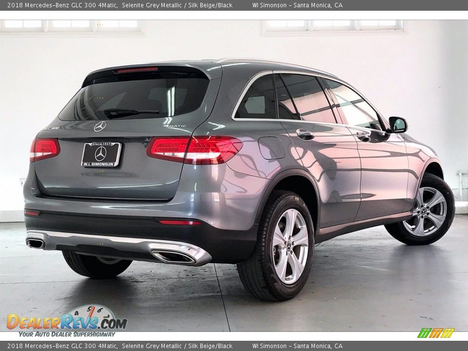 2018 Mercedes-Benz GLC 300 4Matic Selenite Grey Metallic / Silk Beige/Black Photo #13