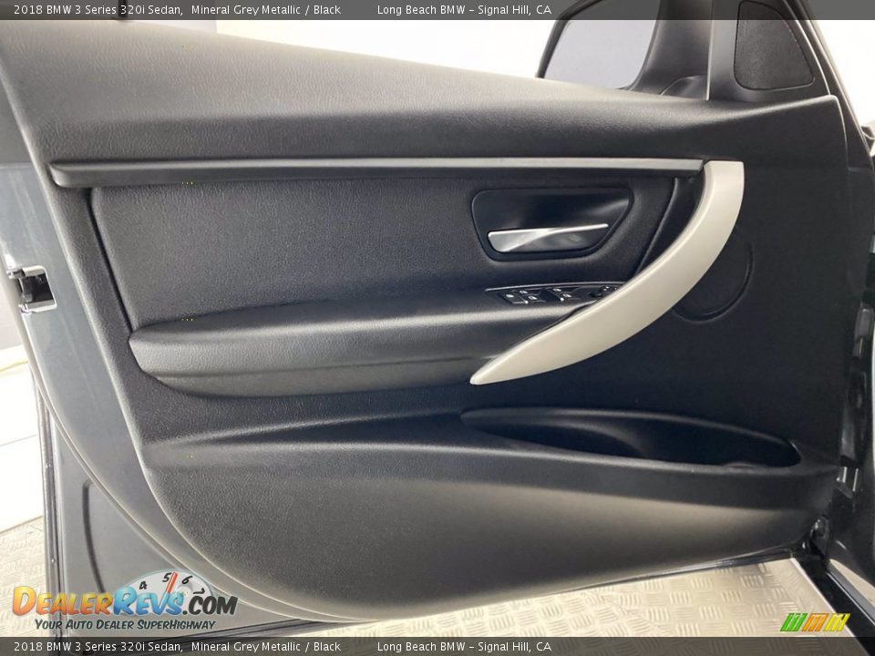 2018 BMW 3 Series 320i Sedan Mineral Grey Metallic / Black Photo #13