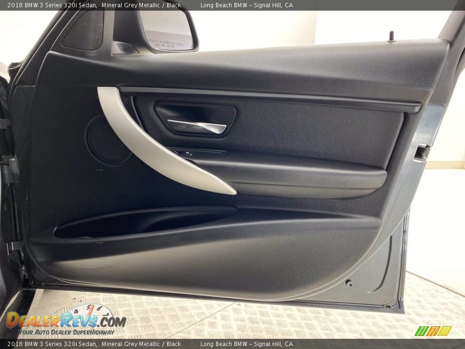 2018 BMW 3 Series 320i Sedan Mineral Grey Metallic / Black Photo #31