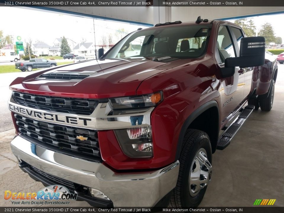 2021 Chevrolet Silverado 3500HD LT Crew Cab 4x4 Cherry Red Tintcoat / Jet Black Photo #8