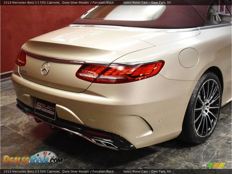 2019 Mercedes-Benz S S 560 Cabriolet Dune Silver Metallic / Porcelain/Black Photo #5