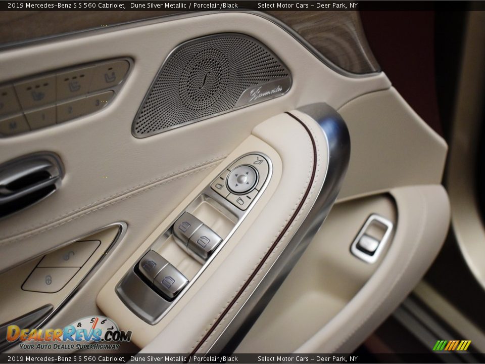 2019 Mercedes-Benz S S 560 Cabriolet Dune Silver Metallic / Porcelain/Black Photo #21