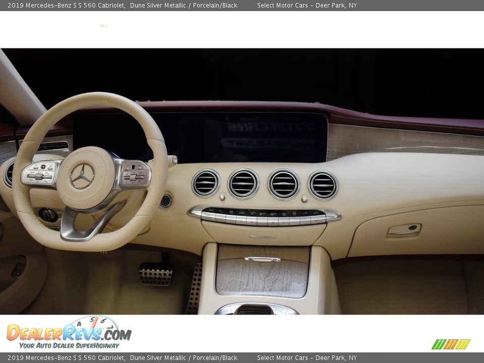 2019 Mercedes-Benz S S 560 Cabriolet Dune Silver Metallic / Porcelain/Black Photo #24