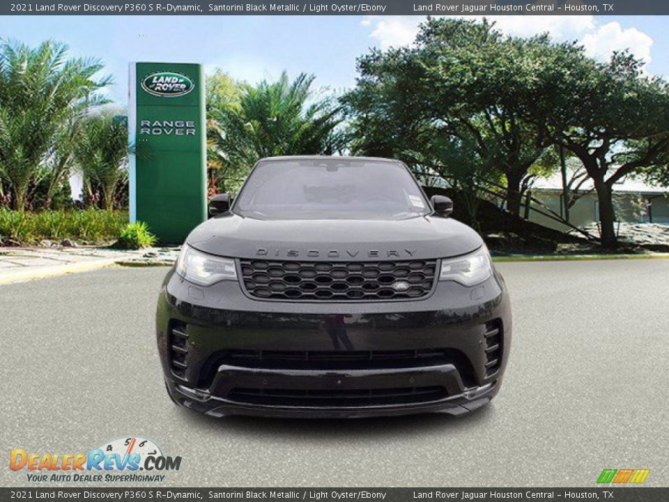 2021 Land Rover Discovery P360 S R-Dynamic Santorini Black Metallic / Light Oyster/Ebony Photo #8