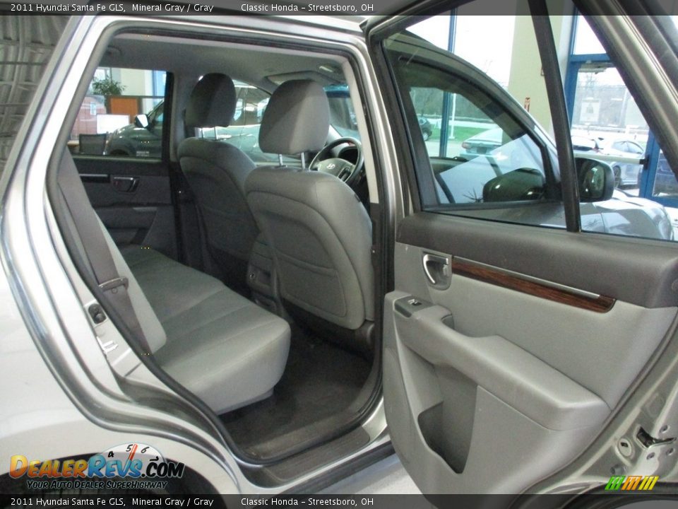 2011 Hyundai Santa Fe GLS Mineral Gray / Gray Photo #20