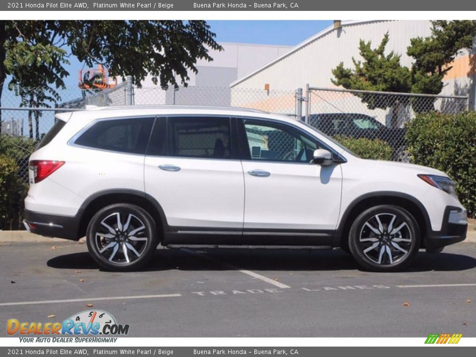 2021 Honda Pilot Elite AWD Platinum White Pearl / Beige Photo #5