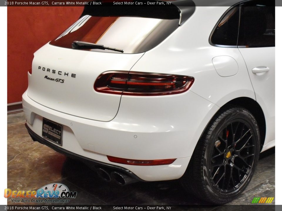 2018 Porsche Macan GTS Carrara White Metallic / Black Photo #5