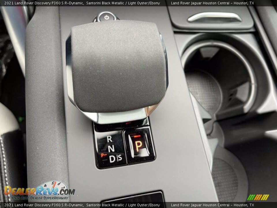 2021 Land Rover Discovery P360 S R-Dynamic Shifter Photo #30